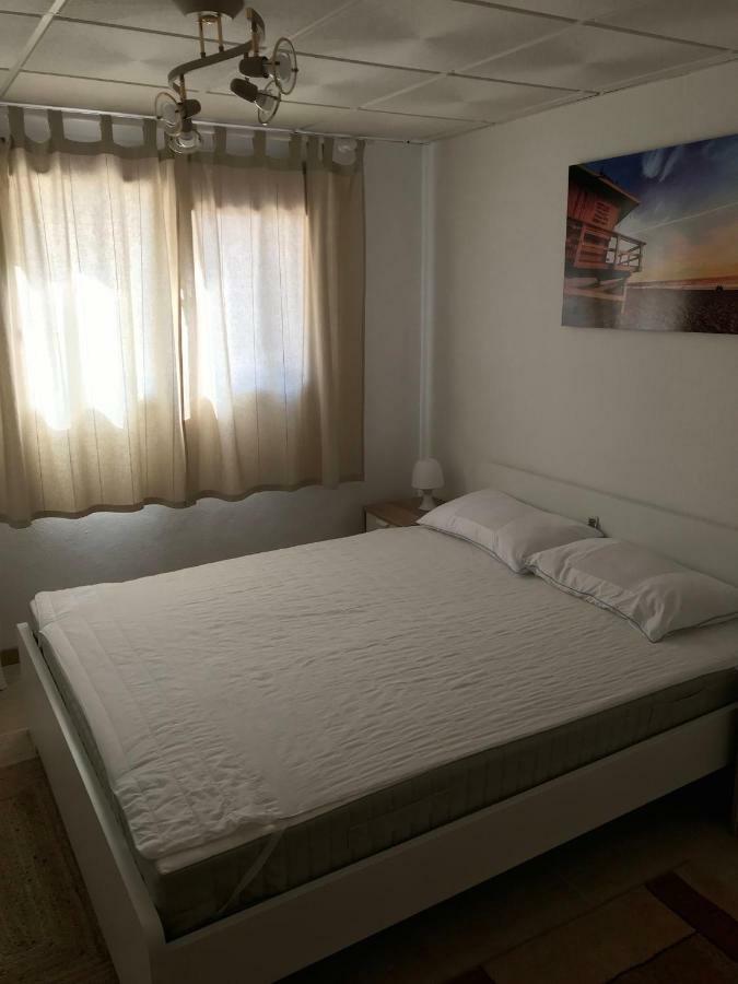 Sunny Renovated Apartment - Denia/Santa Llucia Exterior photo